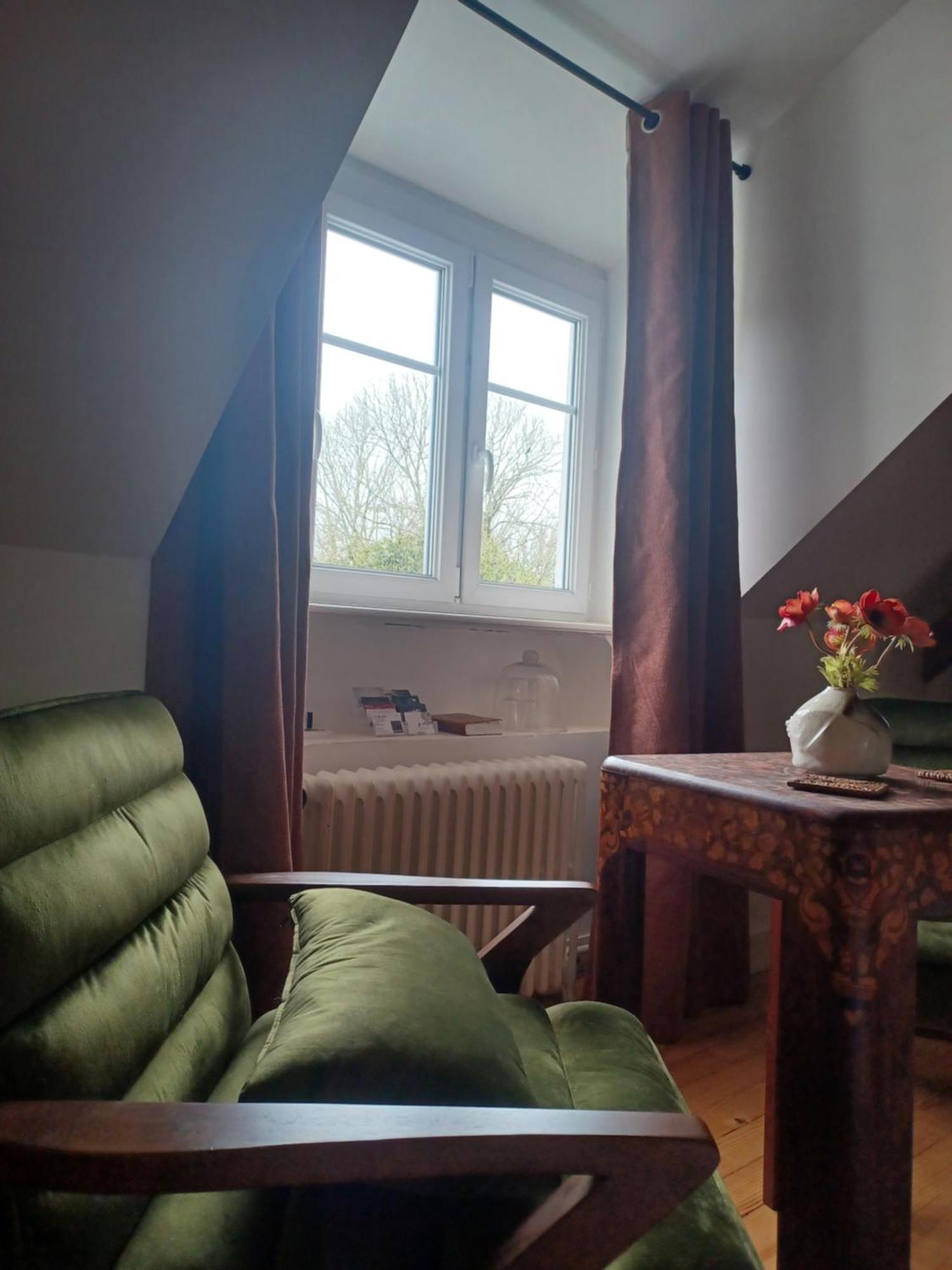 Le Banellou Bed and Breakfast Quimper Exteriör bild